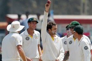 nathan lyon 5 wickets on debut